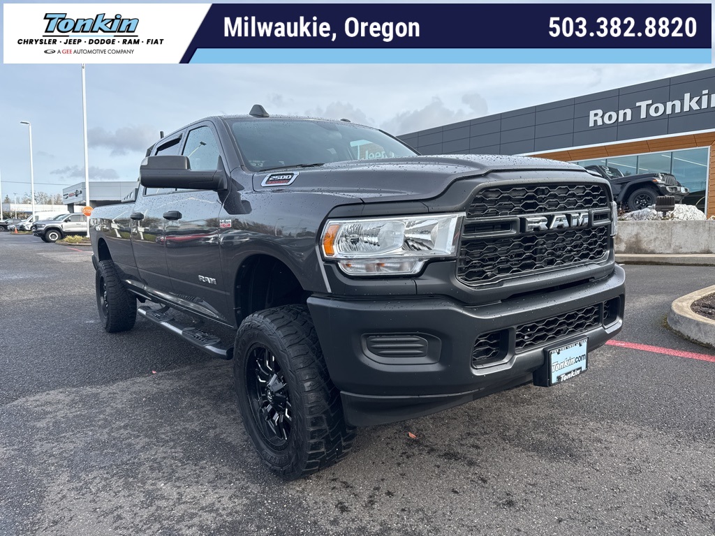 2022 RAM 2500 Tradesman Crew Cab LB 4WD