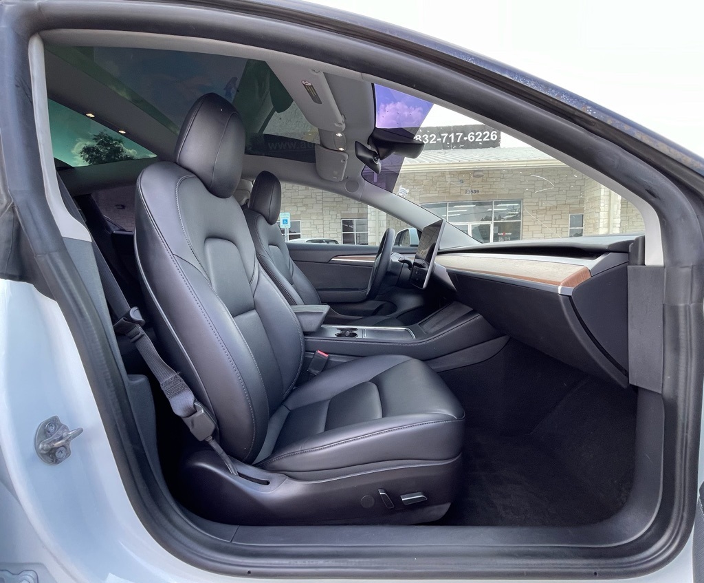 2022 Tesla Model 3 Base White at Ultimate Motorsports