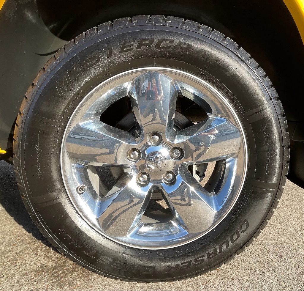 2016 Ram 1500 Lone Star Yellow at Durrett Motor Company