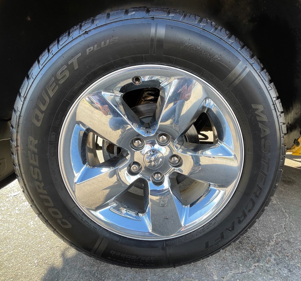 2016 Ram 1500 Lone Star Yellow at Durrett Motor Company