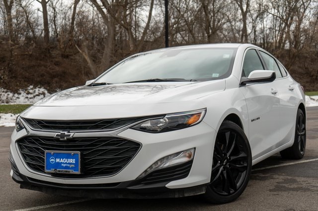 2025 Chevrolet Malibu LT with 1LT FWD