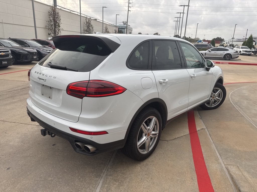 2016 Porsche Cayenne S White at Ultimate Motorsports