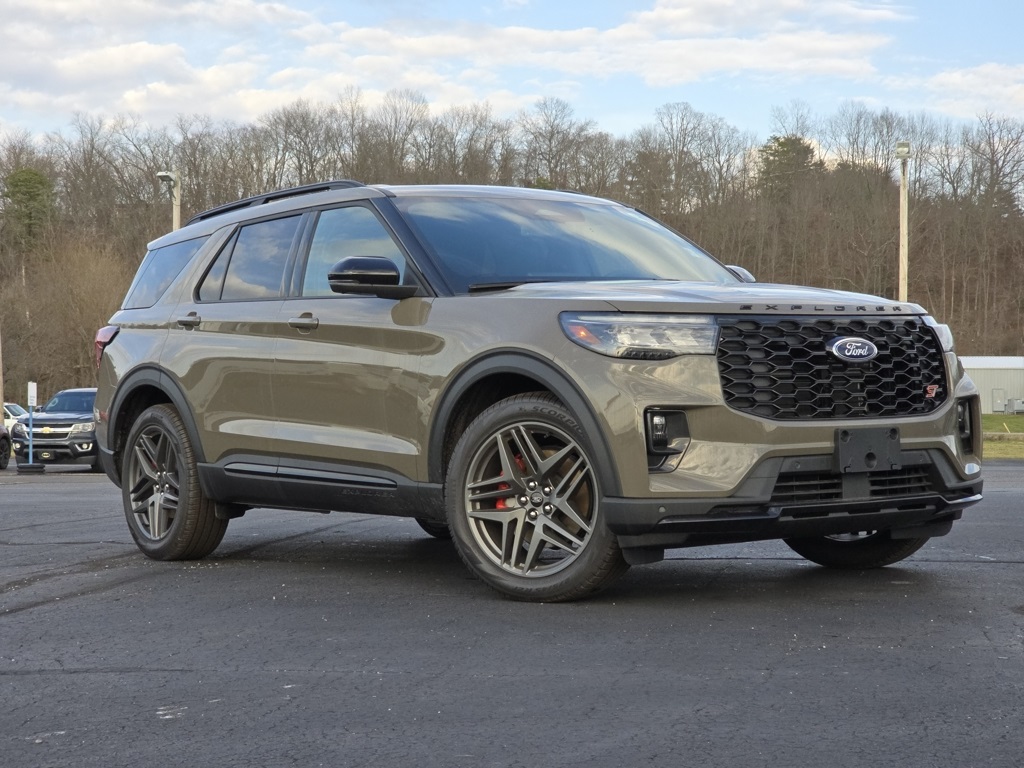 2026 Ford Explorer ST AWD