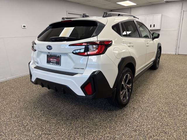 2024 Subaru Crosstrek Premium photo 3