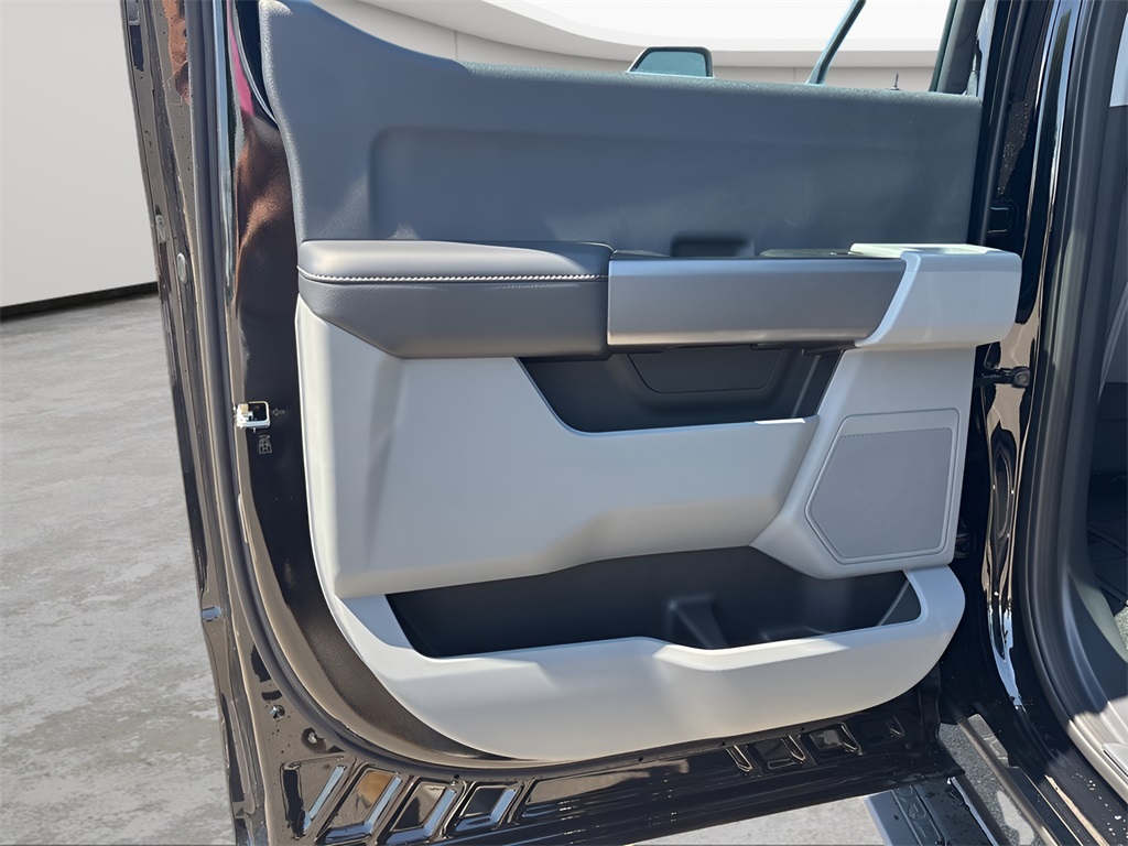 2025 Ford F-350SD
