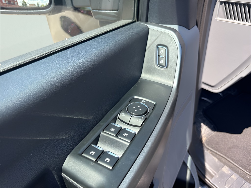 2025 Ford F-350SD