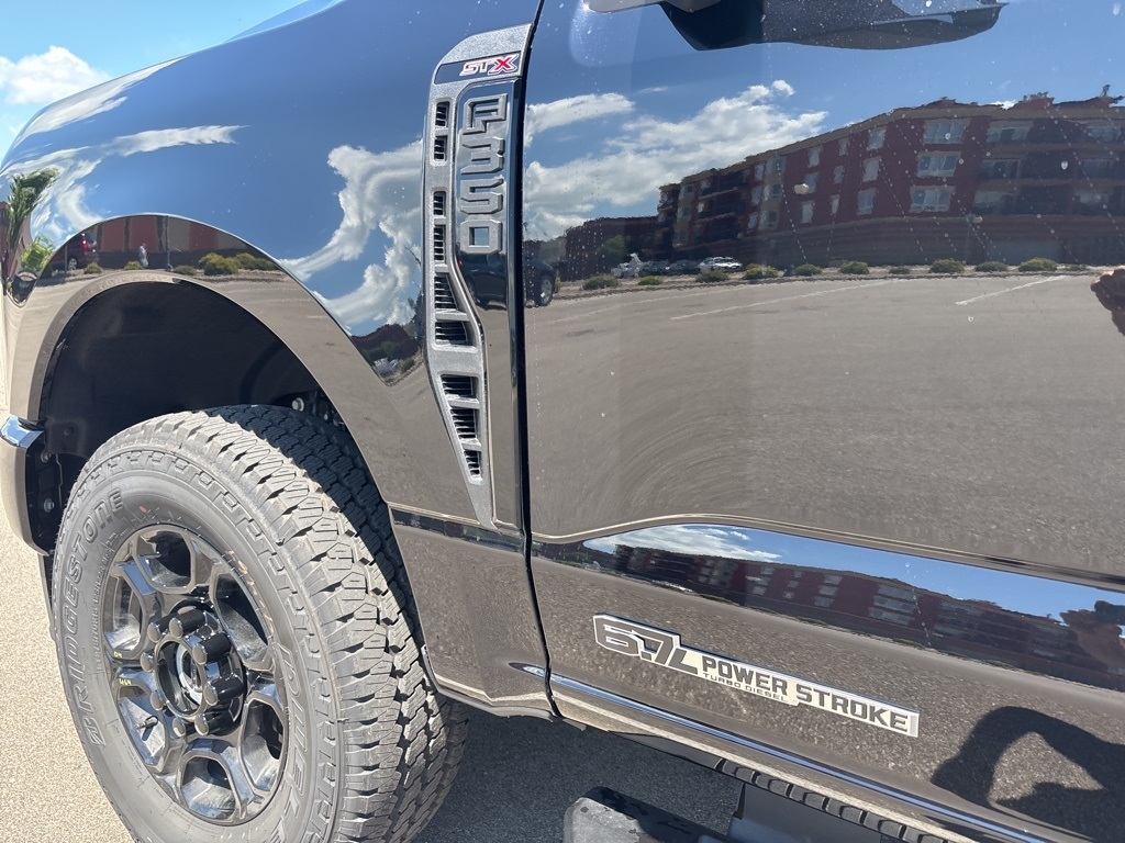 2025 Ford F-350SD
