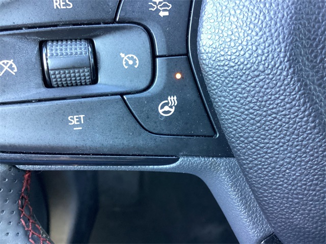 Used Car 2025 Chevrolet Trax  2rs For Sale Under $25,000 In San Antonio, Texas