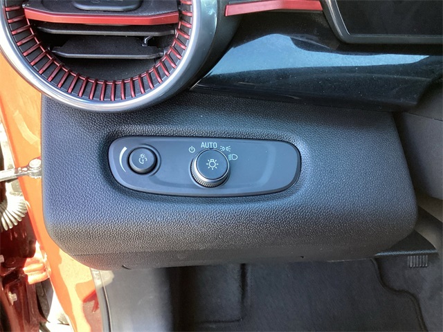 Used Car 2025 Chevrolet Trax  2rs For Sale Under $25,000 In San Antonio, Texas