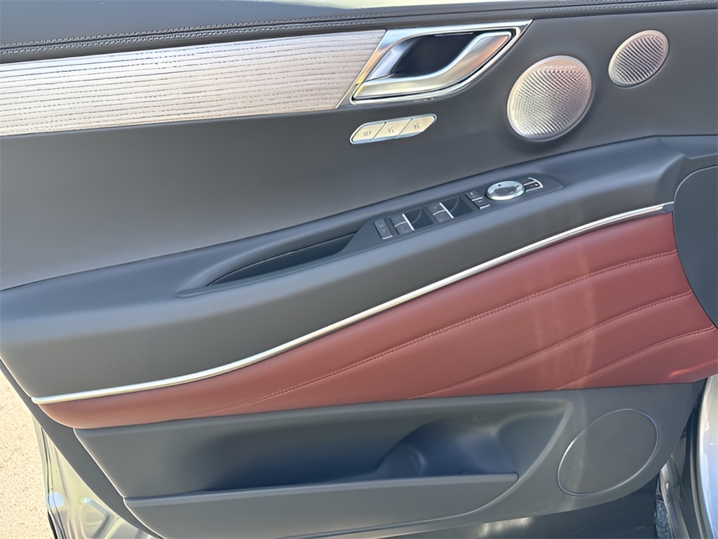 2025 Genesis GV80