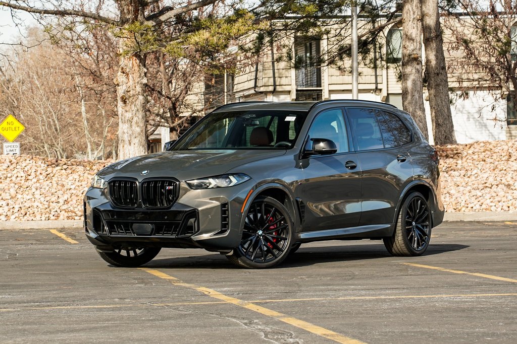 2025 BMW X5 M60i xDrive AWD