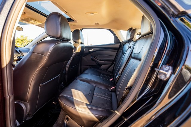 2014 Ford Focus SE Black at Ultimate Motorsports