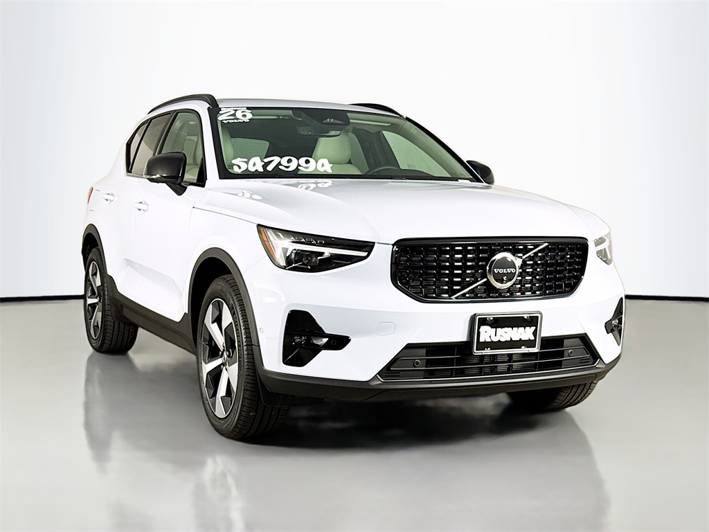 2026 Volvo XC40 B5 Plus AWD