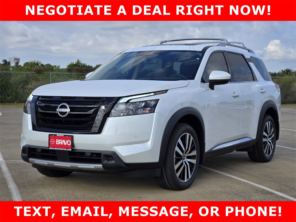 2025 Nissan Pathfinder Platinum