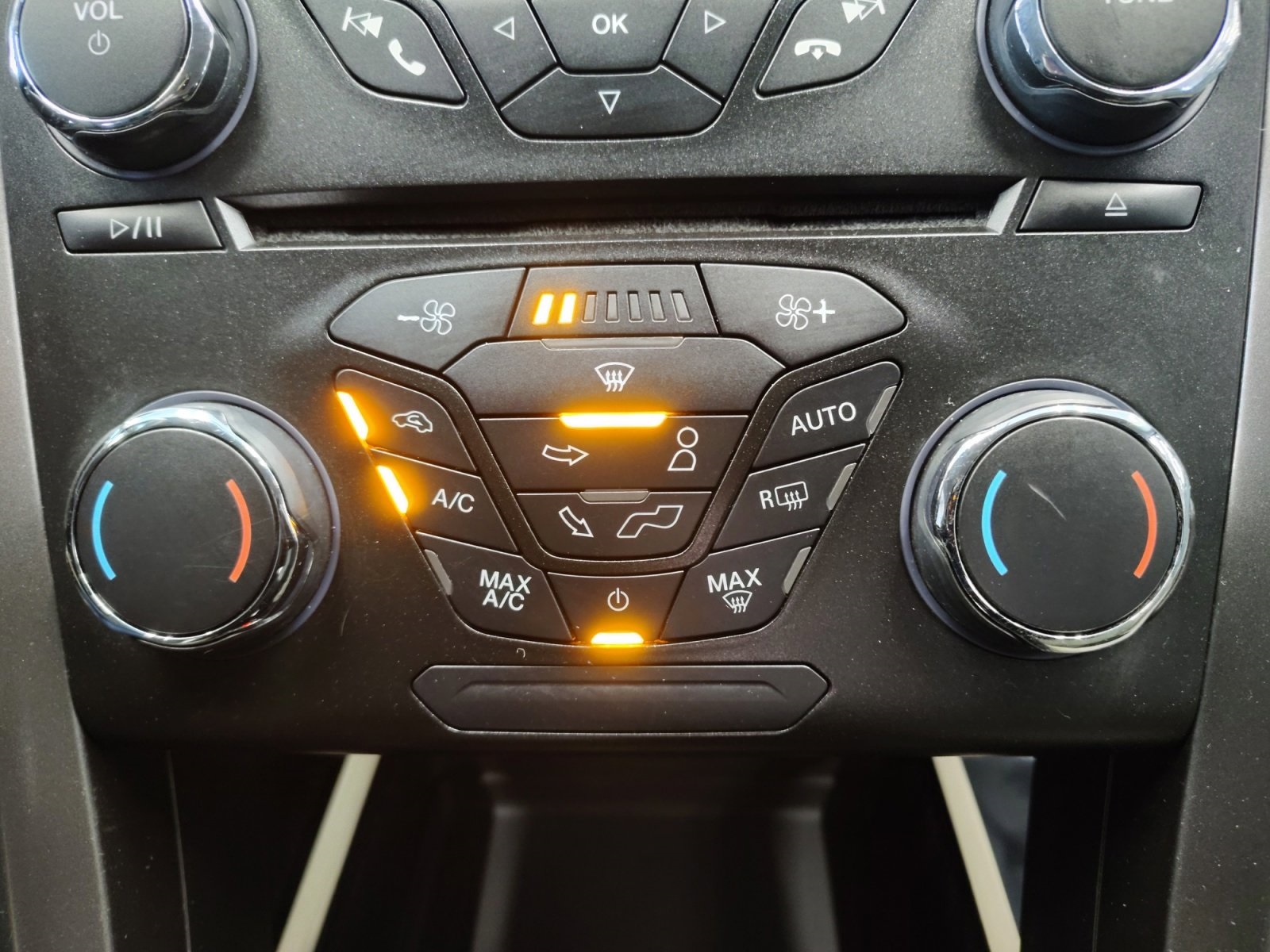 Used Car 2017 Ford Fusion Hybrid  Se For Sale Under $10,000 In San Antonio, Texas