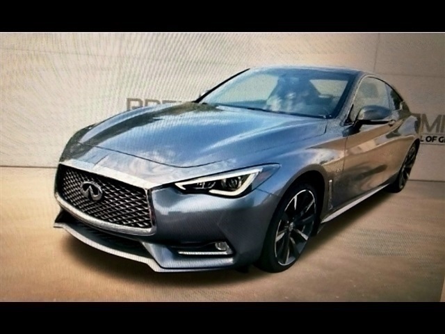 2017 INFINITI Q60 2.0t Premium Coupe RWD