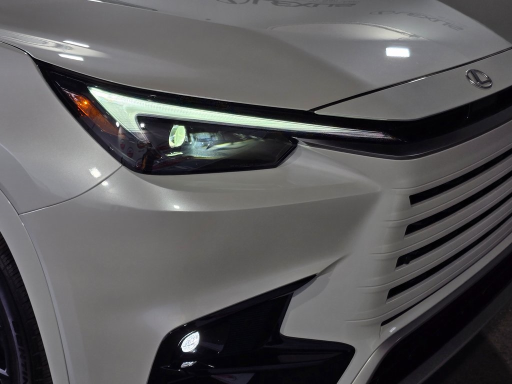 Thumbnail: 2026 Lexus TX - 5
