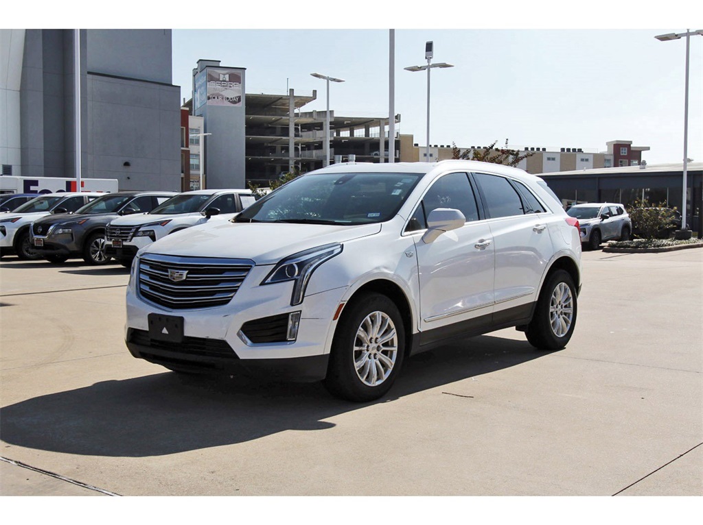 2019 Cadillac XT5 Base White at Bayway Cadillac of The Woodlands