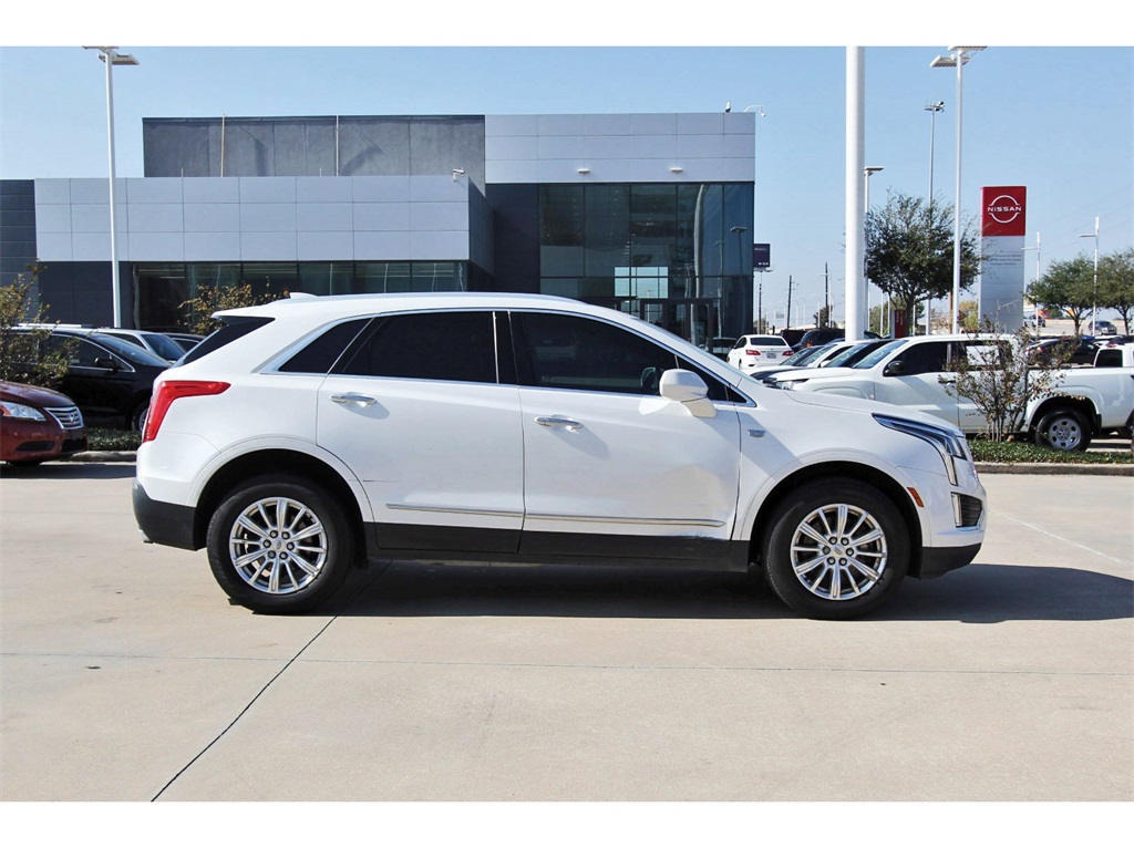 2019 Cadillac XT5 Base White at Bayway Cadillac of The Woodlands