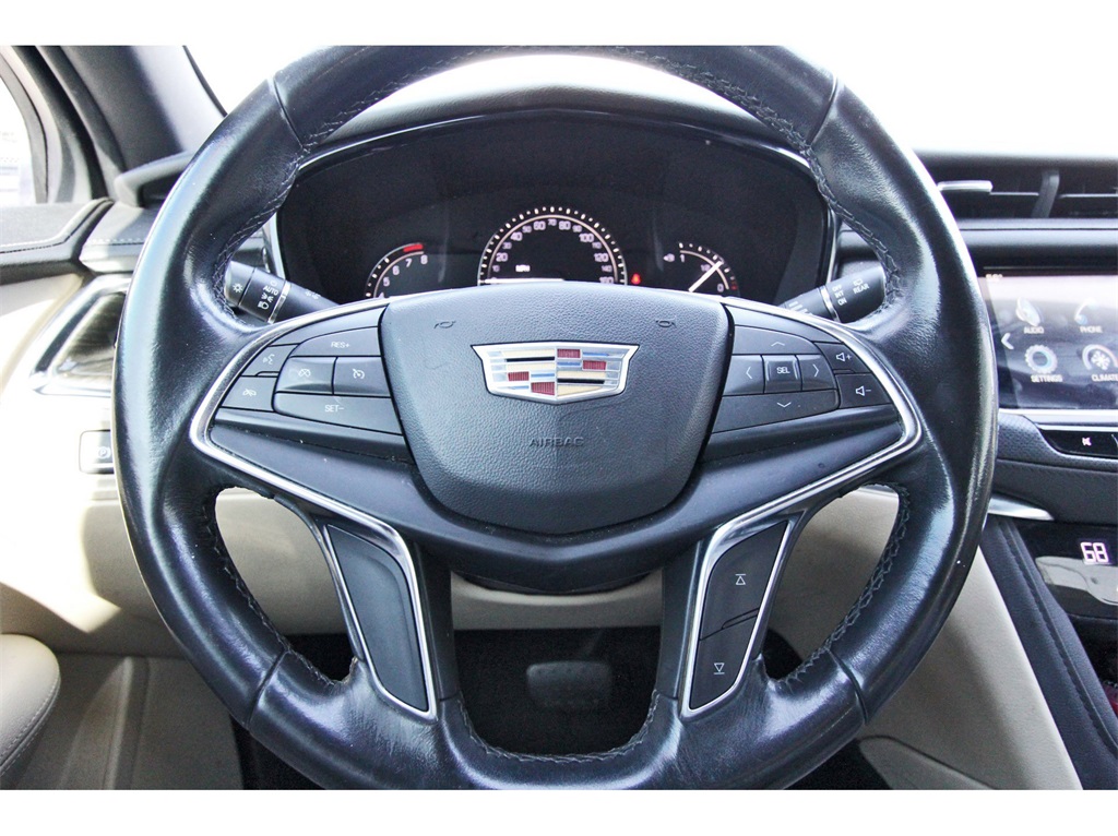 2019 Cadillac XT5 Base White at Bayway Cadillac of The Woodlands