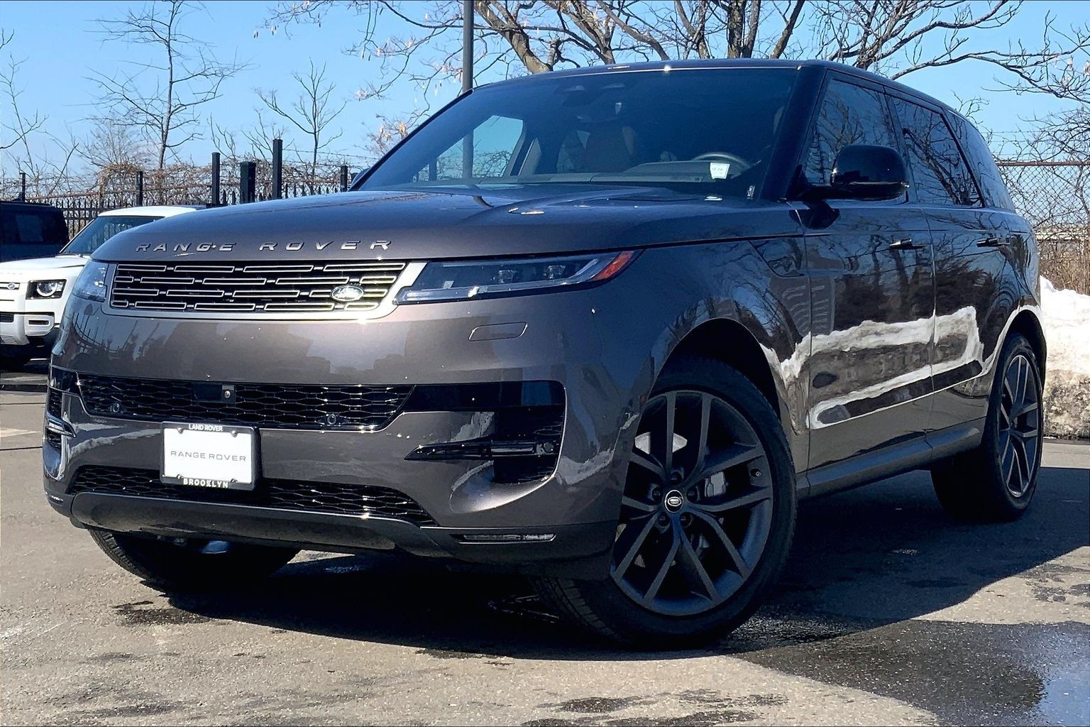 2025 Land Rover Range Rover Sport P360 SE AWD