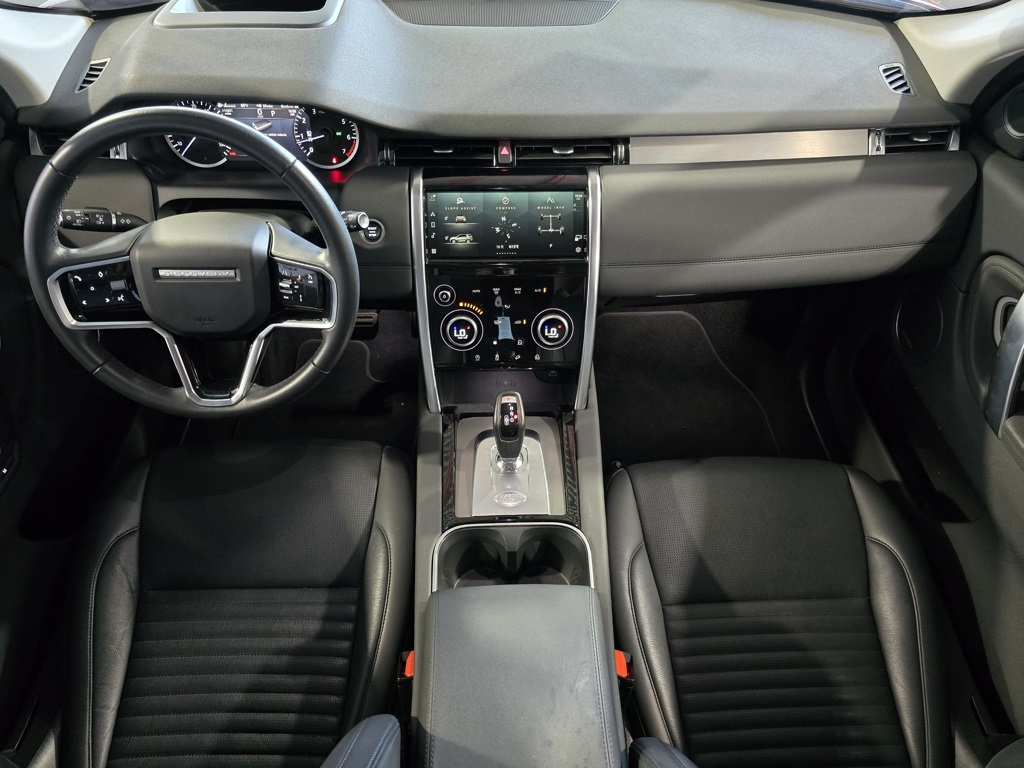 Thumbnail: 2023 Land Rover Discovery Sport - 30