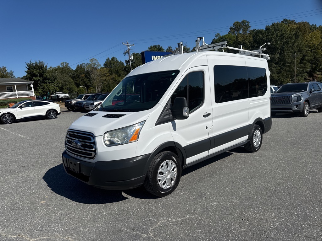 2015 Ford Transit-150 XLT's photo