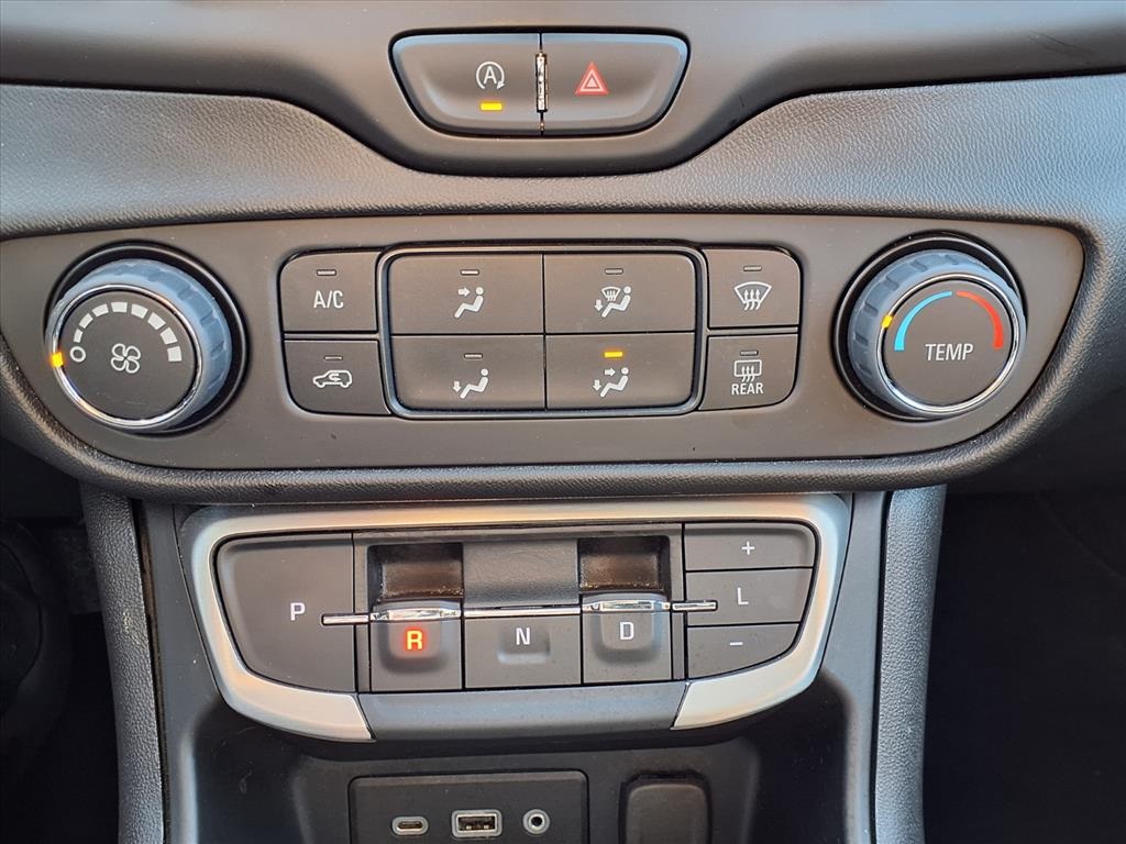 2024 GMC Terrain SLE White at Big Star Buick GMC