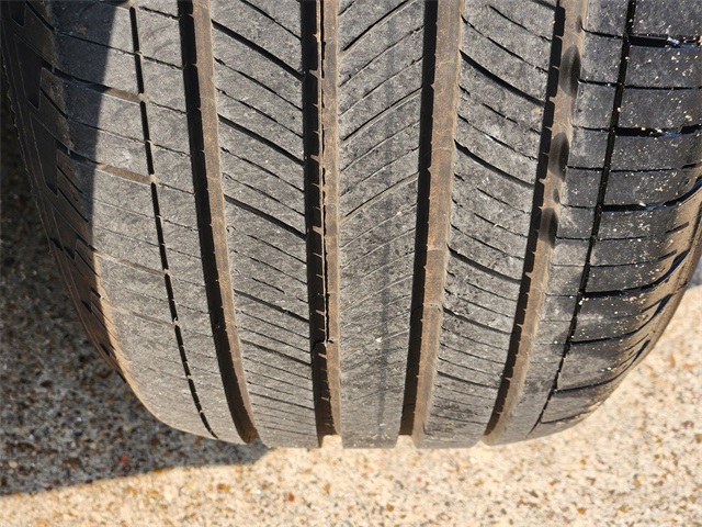 2023 Chevrolet Equinox LT - 10