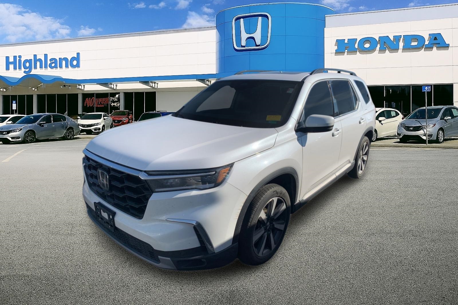 2024 Honda Pilot Touring AWD