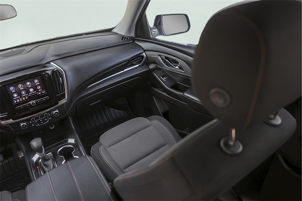 Used Car 2021 Chevrolet Traverse  Ls For Sale Under $20,000 In Austin, Texas