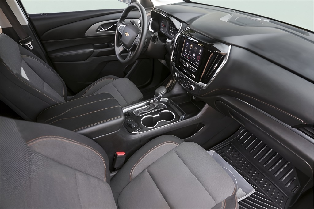 Used Car 2021 Chevrolet Traverse  Ls For Sale Under $20,000 In Austin, Texas