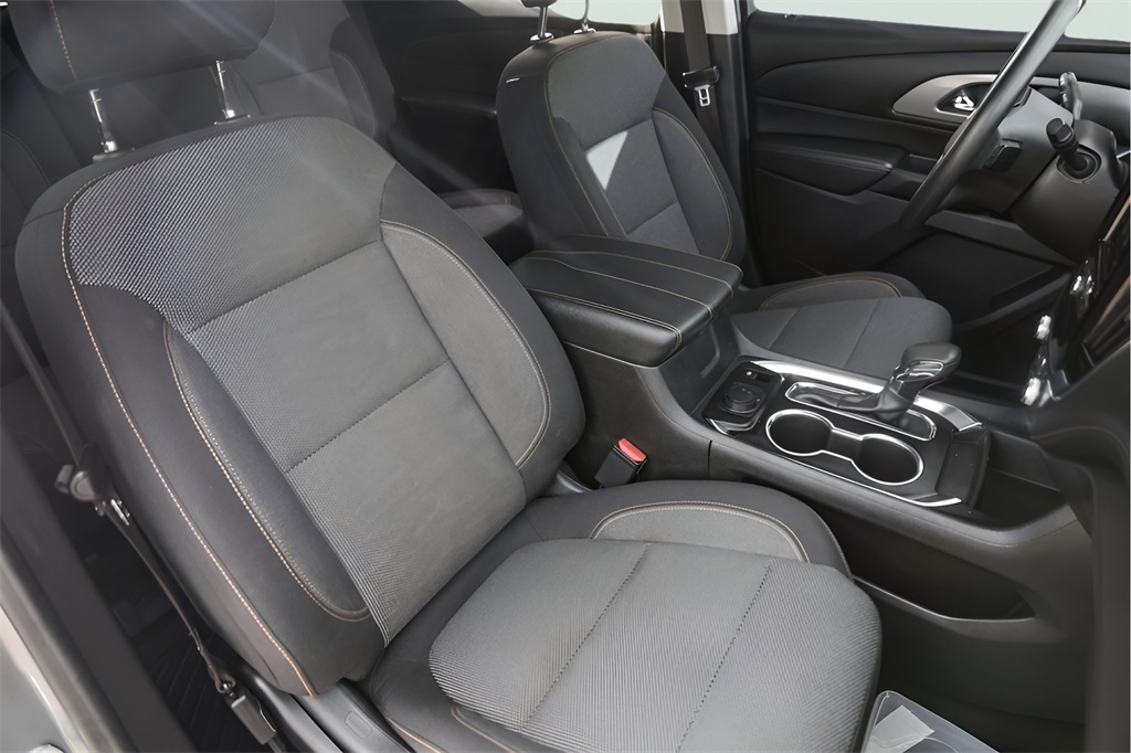 Used Car 2021 Chevrolet Traverse  Ls For Sale Under $20,000 In Austin, Texas