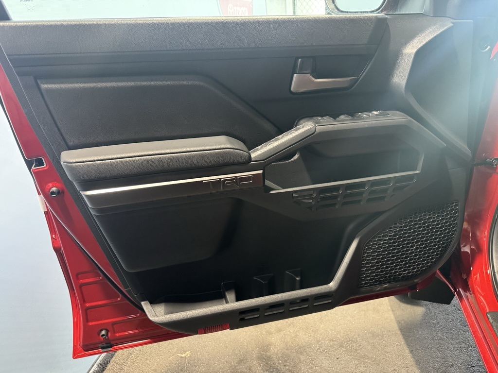 Thumbnail: 2025 Toyota Tacoma - 26