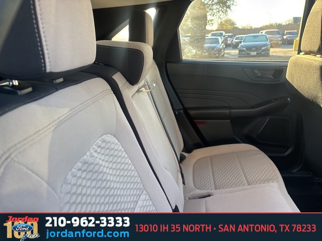Used Car 2022 Ford Escape  Se For Sale Under $20,000 In San Antonio, Texas