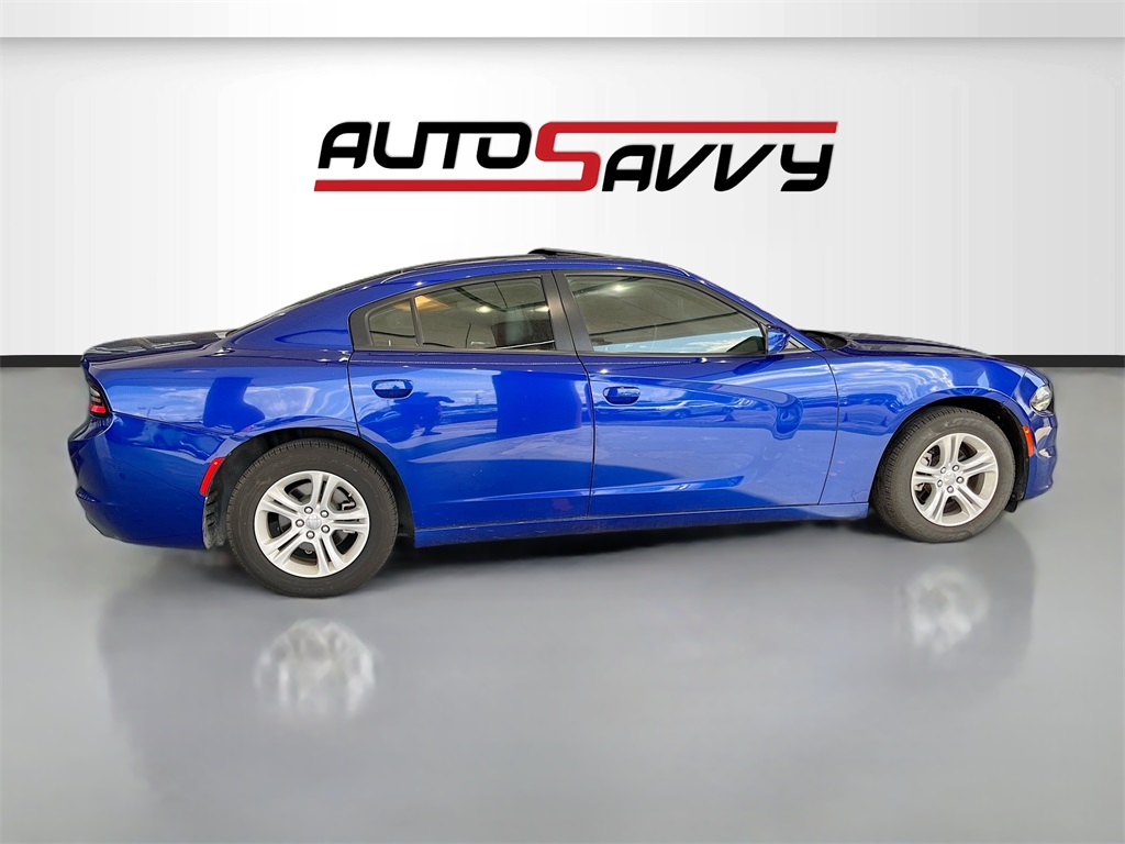 2022 Dodge Charger SXT - 7