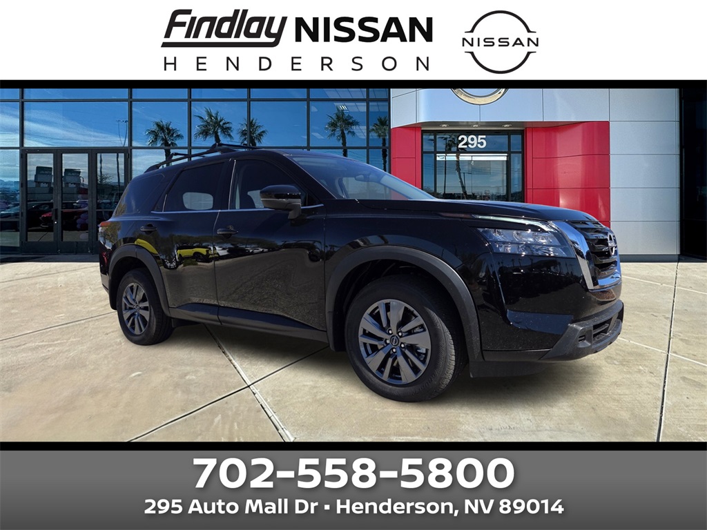 2025 Nissan Pathfinder SV