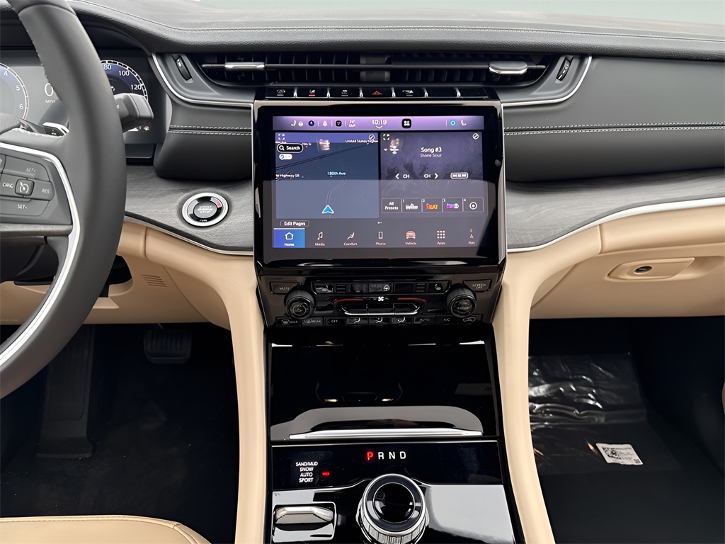 2025 Jeep Grand Cherokee L