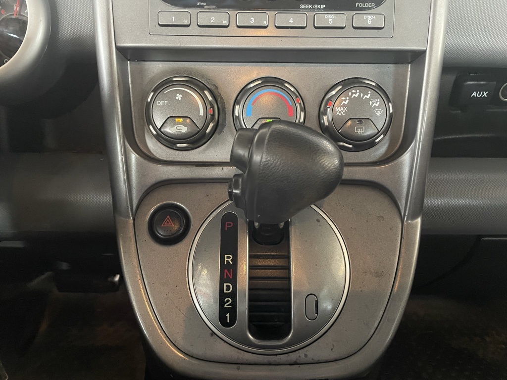Thumbnail: 2005 Honda Element - 10