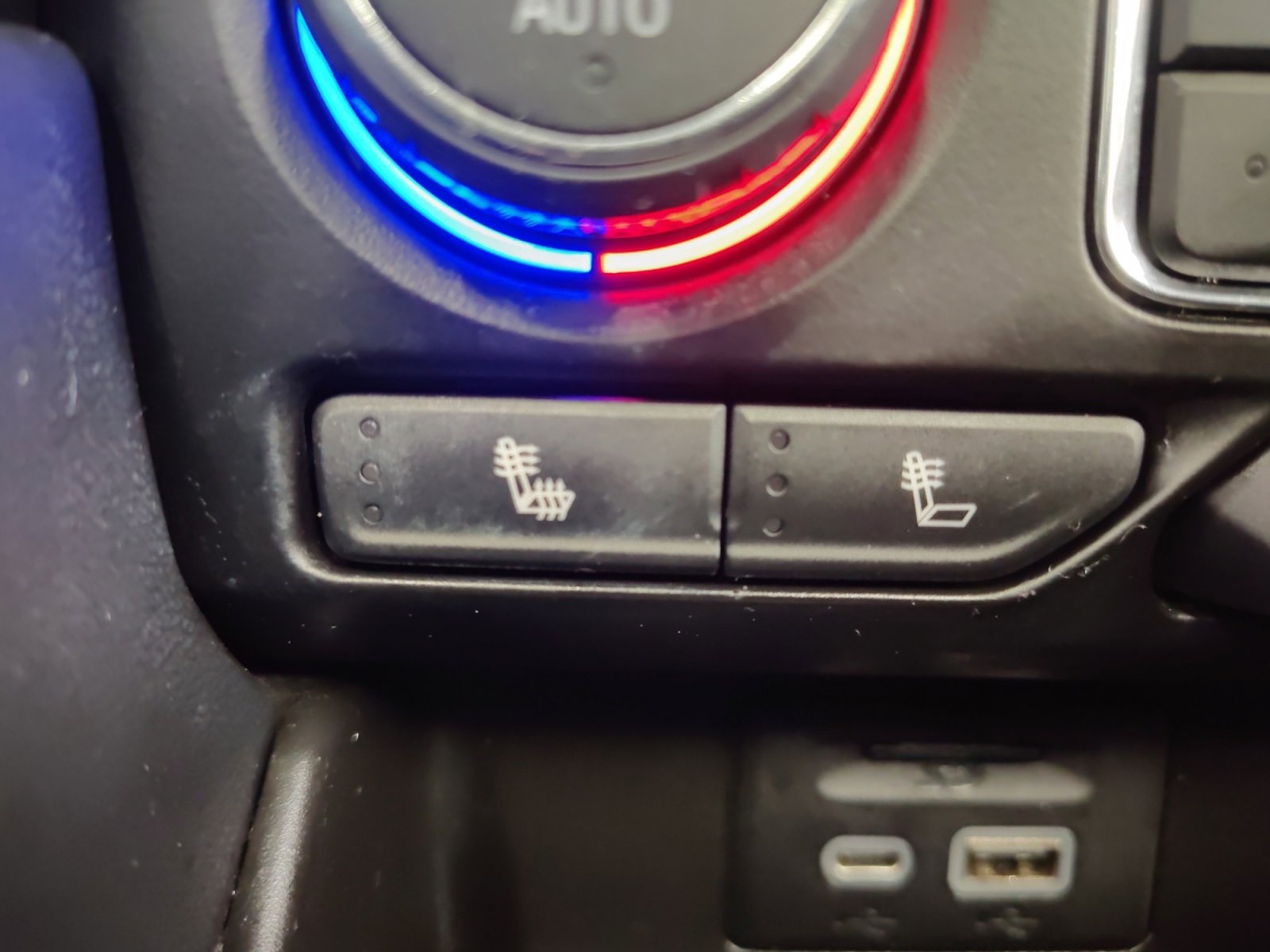 Used Car 2021 Chevrolet Suburban  Z71 For Sale Under $50,000 In San Antonio, Texas