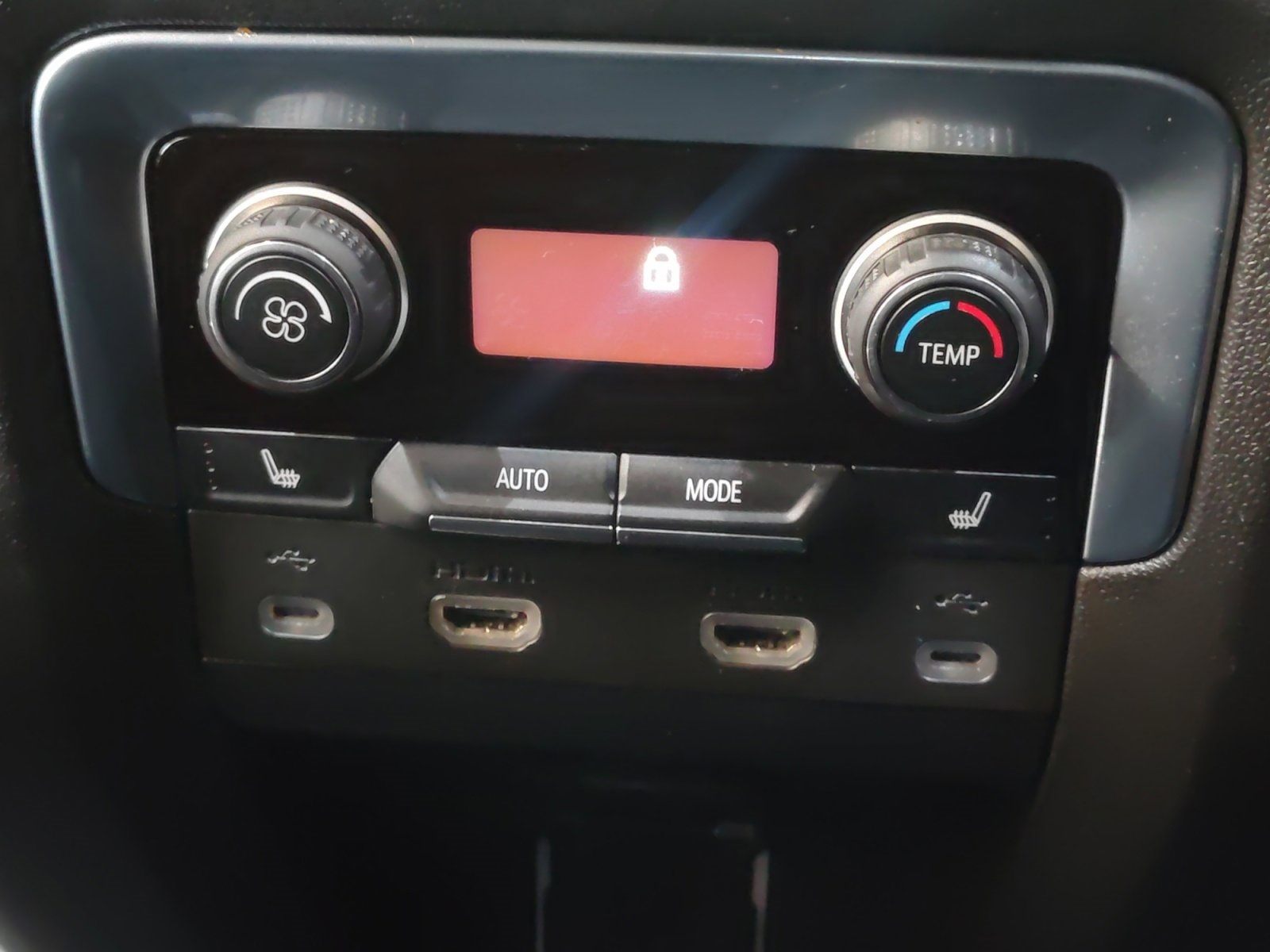 Used Car 2021 Chevrolet Suburban  Z71 For Sale Under $50,000 In San Antonio, Texas