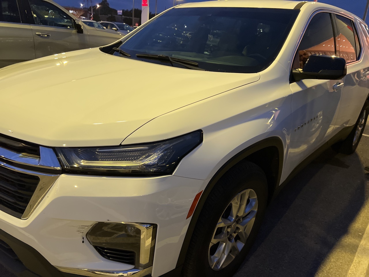 2023 Chevrolet Traverse LS FWD