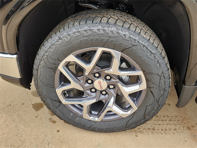 New Car 2025 Gmc Sierra 1500  Slt For Sale In Plainview, Texas