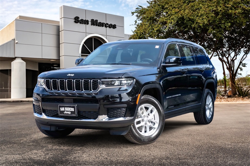 New Car 2025 Jeep Grand Cherokee L  Laredo For Sale Under $40,000 In San Marcos, Texas
