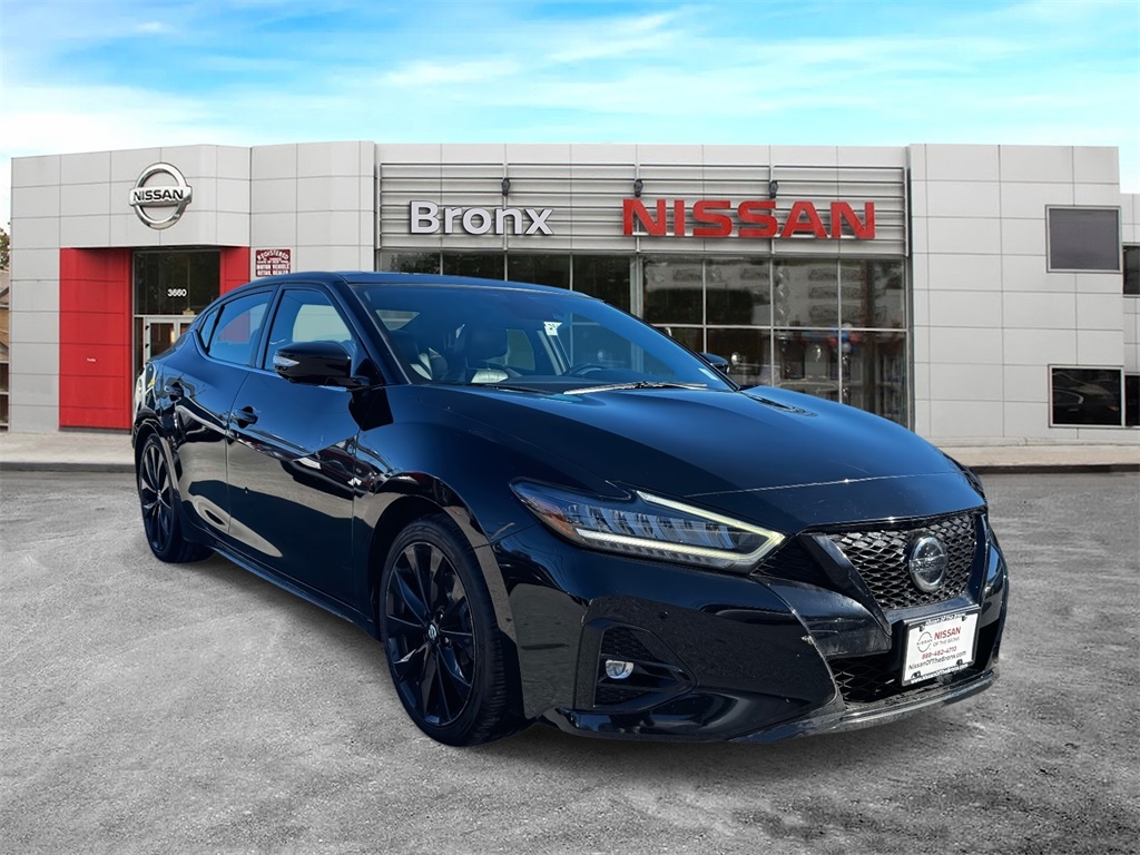 2022 Nissan Maxima SR FWD