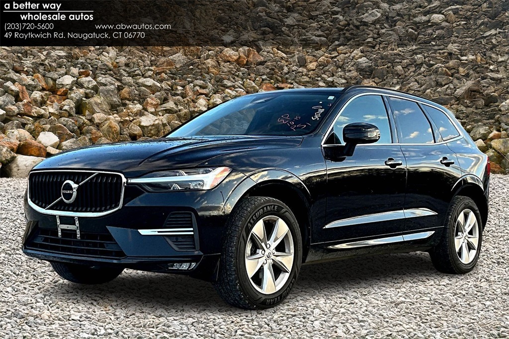 2022 Volvo XC60 B5 Momentum AWD