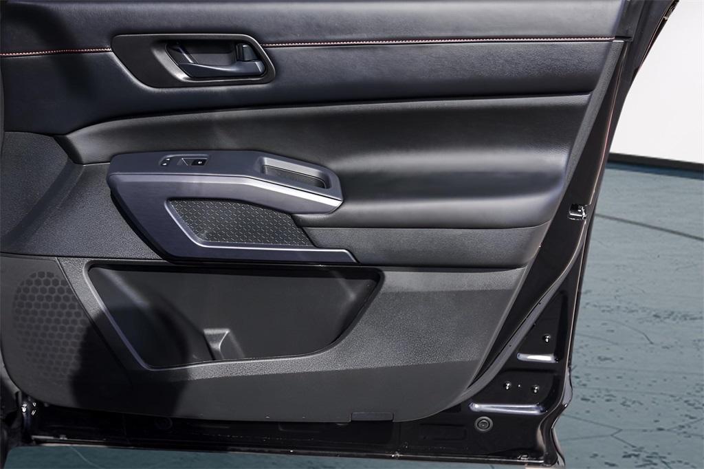 Used Car 2024 Nissan Pathfinder  Rock Creek For Sale Under $35,000 In Austin, Texas