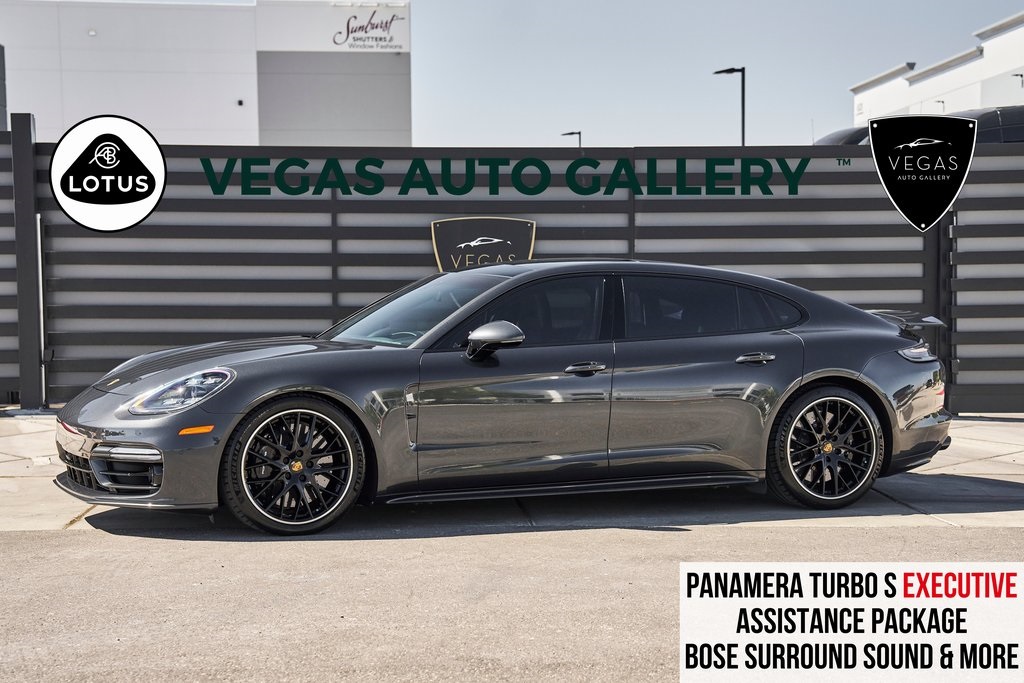 /2022 Porsche Panamera