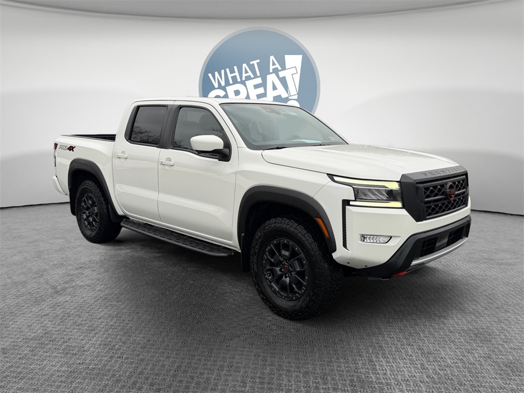 2022 Nissan Frontier PRO-4X Crew Cab 4WD