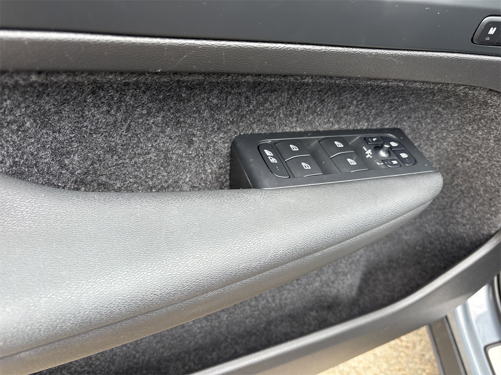 2023 Volvo XC40 Recharge Pure Electric Twin Plus Gray at Ultimate Motorsports